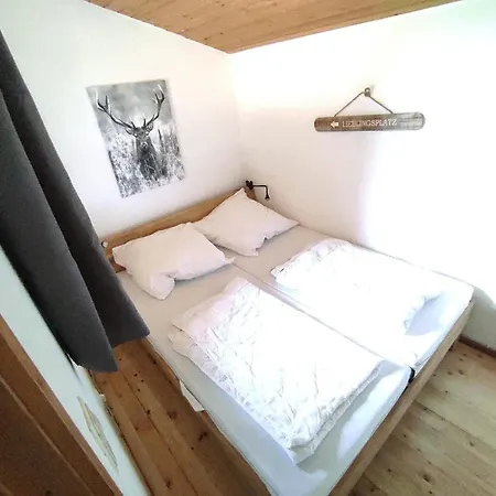 In Mit Eigener Terrasse Holiday home *