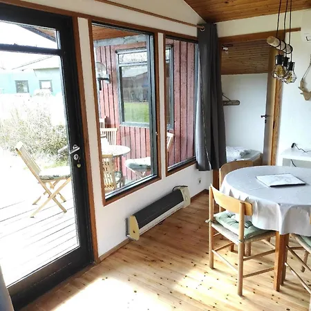 In Mit Eigener Terrasse Дом отдыха